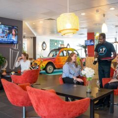 Отель ibis Paris 17 Clichy-Batignolles - formerly Berthier Франция, Париж - 10 отзывов об отеле, цены и фото номеров - забронировать отель ibis Paris 17 Clichy-Batignolles - formerly Berthier онлайн детские мероприятия фото 2