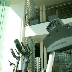 Отель Hotel2stay фитнесс-зал фото 4
