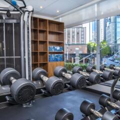 Отель Best Western Plus Chateau Granville Hotel & Suites Канада, Ванкувер - отзывы, цены и фото номеров - забронировать отель Best Western Plus Chateau Granville Hotel & Suites онлайн фитнесс-зал фото 3