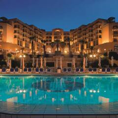 Corinthia Hotel St. George's Bay бассейн фото 3