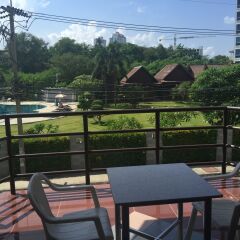 Отель Marsi Pattaya Таиланд, Паттайя - отзывы, цены и фото номеров - забронировать отель Marsi Pattaya онлайн балкон