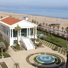 Hotel Las Arenas Balneario Resort пляж