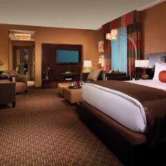 Отель Golden Nugget Las Vegas Hotel & Casino США, Лас-Вегас - 9 отзывов об отеле, цены и фото номеров - забронировать отель Golden Nugget Las Vegas Hotel & Casino онлайн комната для гостей фото 5