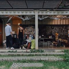 The Yard Hostel фото 3