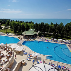 Отель Sol Nessebar Palace Hotel - Все включено Болгария, Несебр - 9 отзывов об отеле, цены и фото номеров - забронировать отель Sol Nessebar Palace Hotel - Все включено онлайн бассейн фото 2