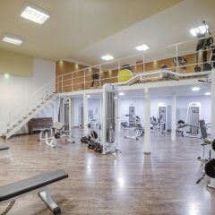 Отель Acrotel Athena Residence фитнесс-зал