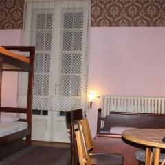 Tash Inn Hostel балкон