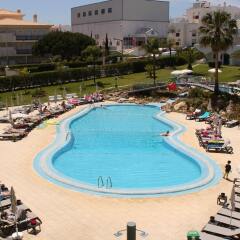 Отель Natura Algarve Club Португалия, Албуфейра - 1 отзыв об отеле, цены и фото номеров - забронировать отель Natura Algarve Club онлайн бассейн фото 3