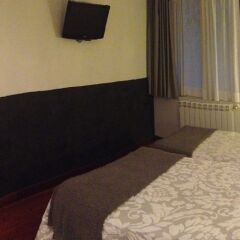 Отель Pension San Sebastian Centro бассейн