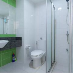 Апартаменты Comfy King Studio Бангкок ванная фото 2
