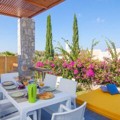 Отель Loutra Villas Греция, Ретимнон - отзывы, цены и фото номеров - забронировать отель Loutra Villas онлайн балкон