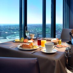 Отель Eurostars Madrid Tower Мадрид в номере