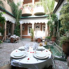 Отель Riad L'Arabesque питание