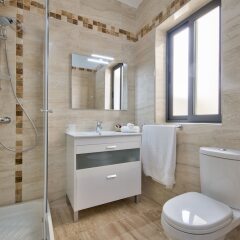 Апартаменты First Class Apartments Calleja by G&G ванная фото 2