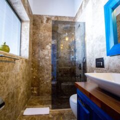 Villa Akropol Турция, Патара - отзывы, цены и фото номеров - забронировать отель Villa Akropol онлайн ванная
