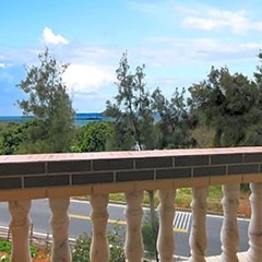 Отель Travel Bird Bed and Breakfast балкон