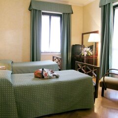 Отель Bettoja Hotel Atlantico Италия, Рим - 3 отзыва об отеле, цены и фото номеров - забронировать отель Bettoja Hotel Atlantico онлайн комната для гостей фото 5