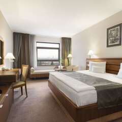 Ramada Hotel Cluj комната для гостей фото 5