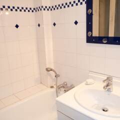 Отель Appartement 2 chambres Париж ванная