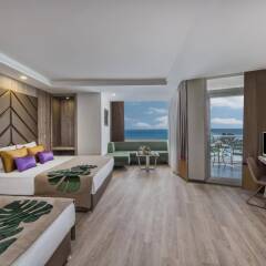 Отель Delphin BE Grand Resort балкон