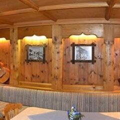 Отель Gasteheim Berghof Зёльден спа