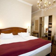 Отель Fuerst Metternich (4 Nts Min) Вена комната для гостей фото 4