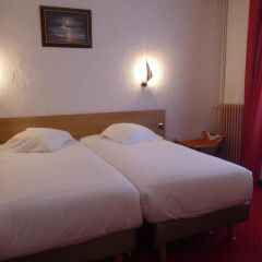 Hotel Kyriad Saint Malo Centre Plage In Saint Malo France