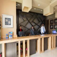 Reflections Hotel Dubai интерьер отеля