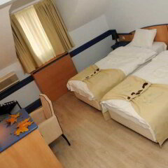 Tomce Sofka in Skopje, Macedonia from 67$, photos, reviews - zenhotels.com guestroom photo 4