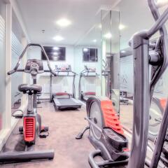 Hotel Alize Mouscron фитнесс-зал