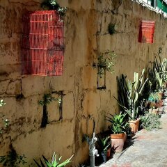 Отель Heavens Door - Guest House