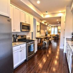 Отель 238 Northeast Townhome #1063 - 4 Br Townhouse США, Вашингтон - отзывы, цены и фото номеров - забронировать отель 238 Northeast Townhome #1063 - 4 Br Townhouse онлайн в номере фото 2