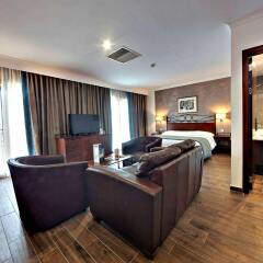 Отель Golden Tulip Vivaldi Hotel Мальта, Сан Джулианс - 2 отзыва об отеле, цены и фото номеров - забронировать отель Golden Tulip Vivaldi Hotel онлайн комната для гостей фото 5