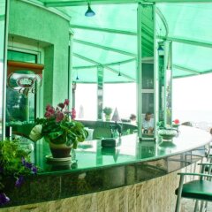 Peter Hotel Равда гостиничный бар
