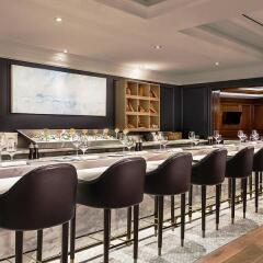 Отель The Sutton Place Hotel Vancouver Канада, Ванкувер - отзывы, цены и фото номеров - забронировать отель The Sutton Place Hotel Vancouver онлайн гостиничный бар
