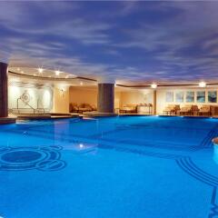 The Ritz-Carlton, Istanbul Турция, Стамбул - 2 отзыва об отеле, цены и фото номеров - забронировать отель The Ritz-Carlton, Istanbul онлайн бассейн фото 3