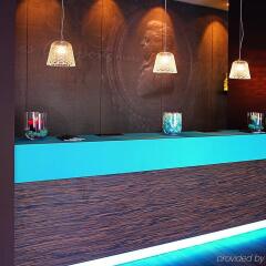 Отель Motel One Salzburg-Mirabell Зальцбург интерьер отеля