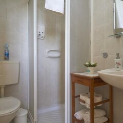 Ariela's Place Израиль, Иерусалим - отзывы, цены и фото номеров - забронировать отель Ariela's Place онлайн ванная