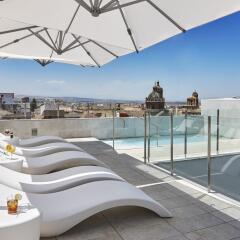 Отель Granada Five Senses Rooms & Suites бассейн фото 2