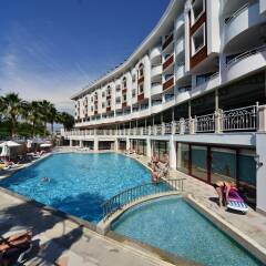 Отель Side Royal Paradise - All Inclusive бассейн