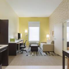 Home2 Suites by Hilton Canton in Canton, United States of America from 148$, photos, reviews - zenhotels.com guestroom