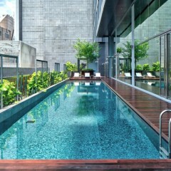 Отель YOTEL Singapore Orchard Road Сингапур бассейн фото 3