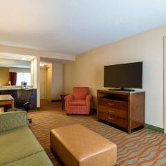 Отель Hilton Garden Inn Arlington/Courthouse Plaza удобства в номере