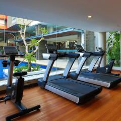 Aston Jambi Hotel & Conference Center фитнесс-зал фото 2