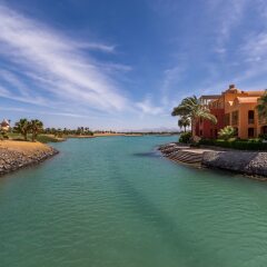 Отель Steigenberger Golf Resort El Gouna Египет, Хургада - отзывы, цены и фото номеров - забронировать отель Steigenberger Golf Resort El Gouna онлайн городской автобус