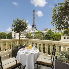 Shangri-La Hotel Paris балкон фото 2