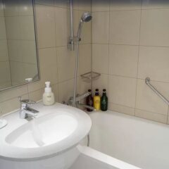 Отель Metropolitan Tokyo Ikebukuro Япония, Токио - отзывы, цены и фото номеров - забронировать отель Metropolitan Tokyo Ikebukuro онлайн ванная фото 2