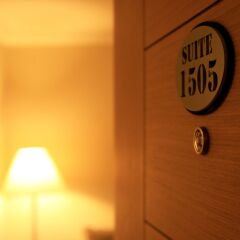 Grand Zeybek Hotel Турция, Измир - 1 отзыв об отеле, цены и фото номеров - забронировать отель Grand Zeybek Hotel онлайн сейф в номере