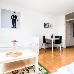 Апартаменты Apartment Höhenberg in Messenähe Кёльн комната для гостей фото 5