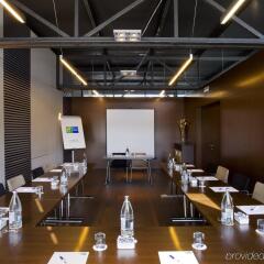 Отель Holiday Inn Express Barcelona City 22@ фото 2